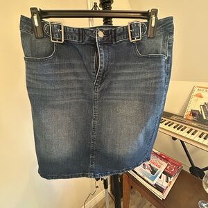 Denim Pencil Skirt in Dark Blue